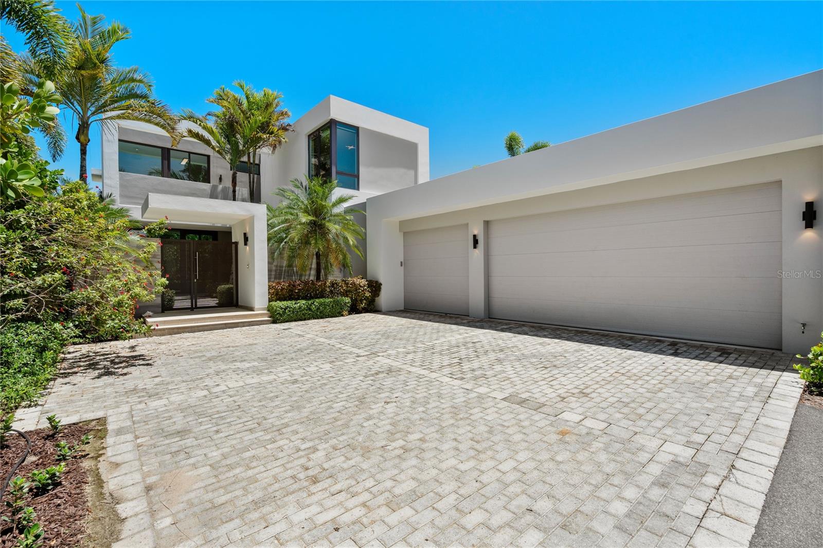 THE ENCLAVE AT DORADO RESORT - Residential