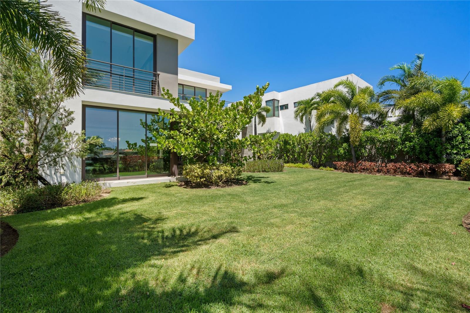 THE ENCLAVE AT DORADO RESORT - Residential