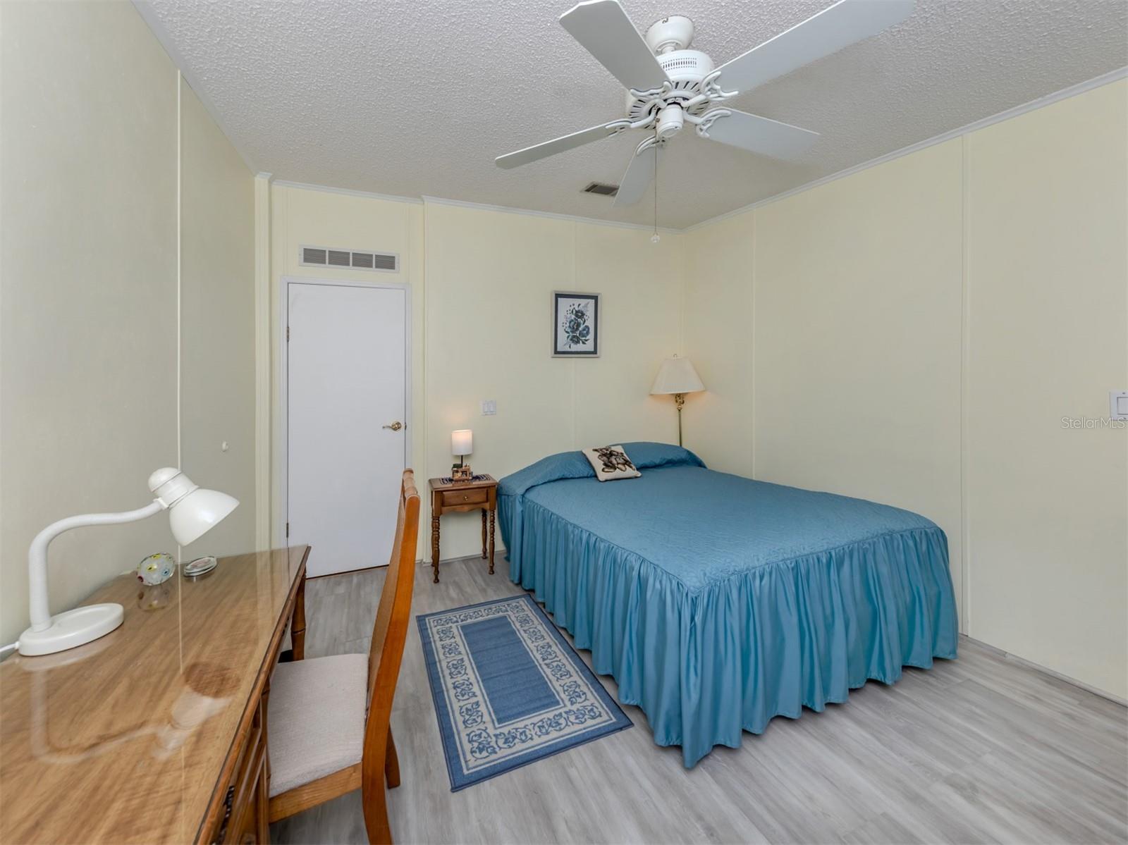 RIVERWALK MHP CO-OP - Residential
