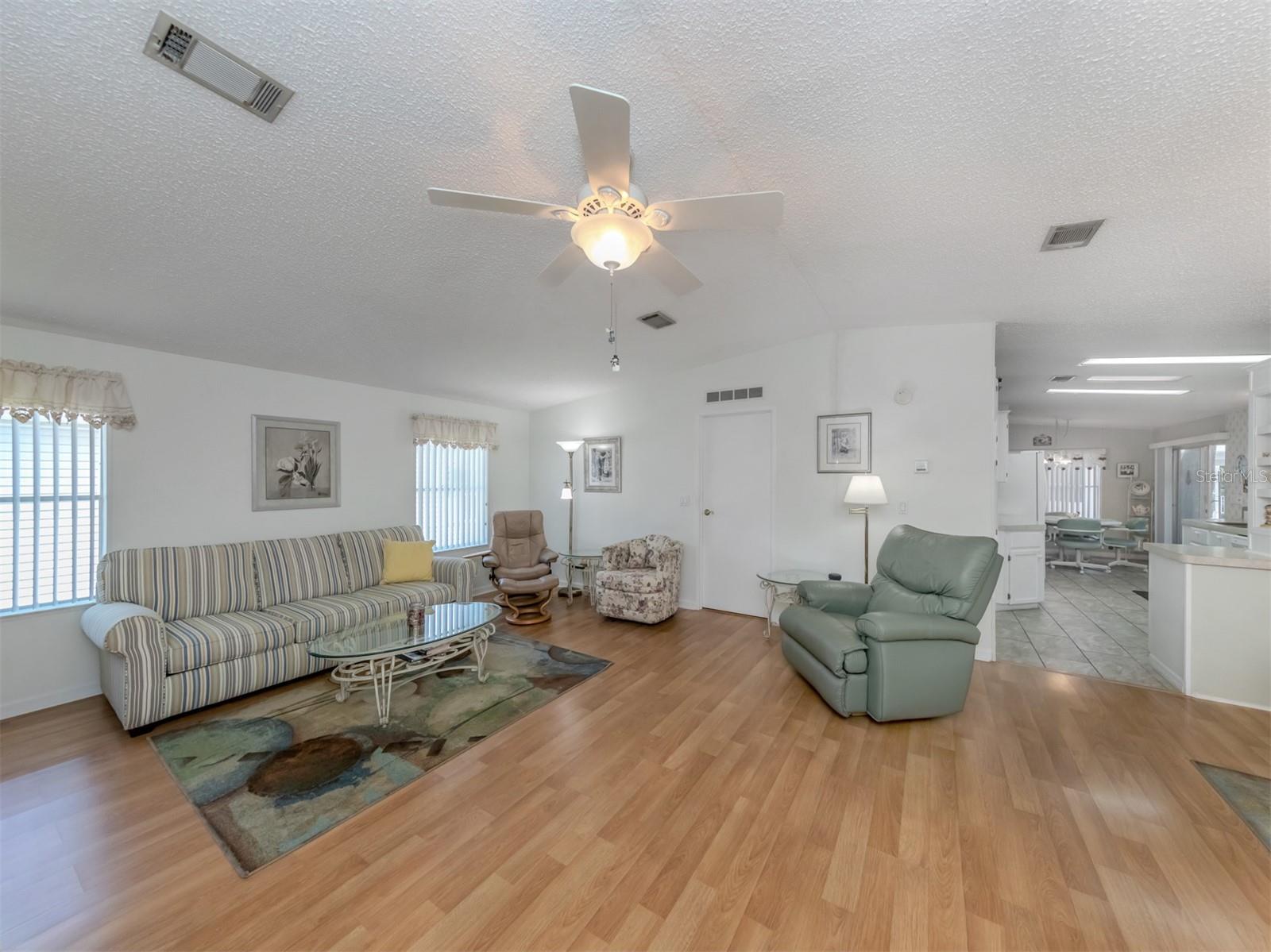 RIVERWALK MHP CO-OP - Residential