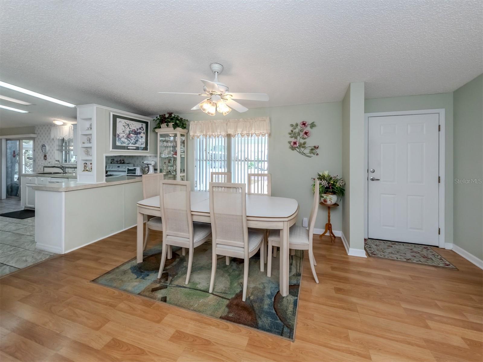 RIVERWALK MHP CO-OP - Residential