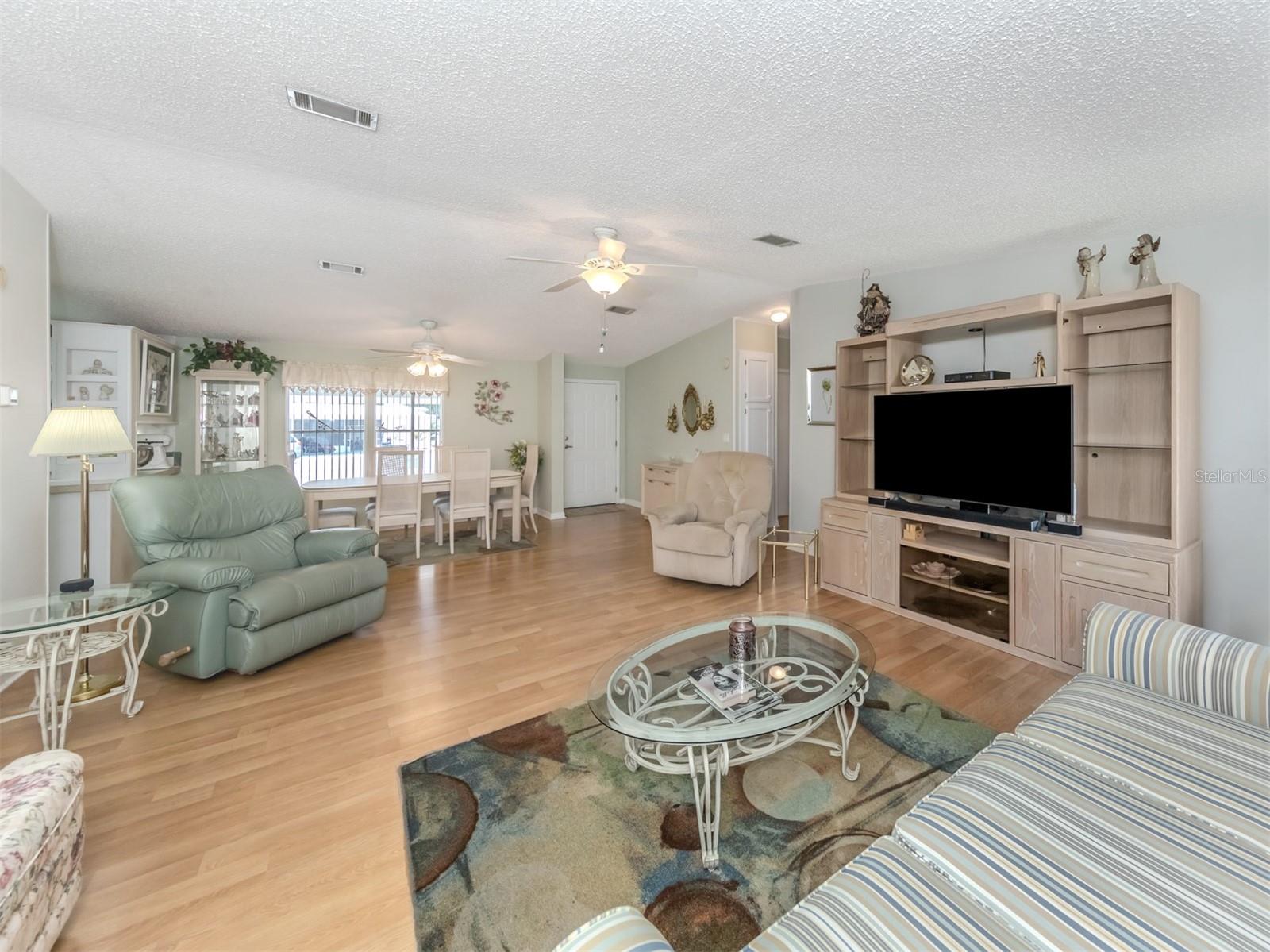 RIVERWALK MHP CO-OP - Residential