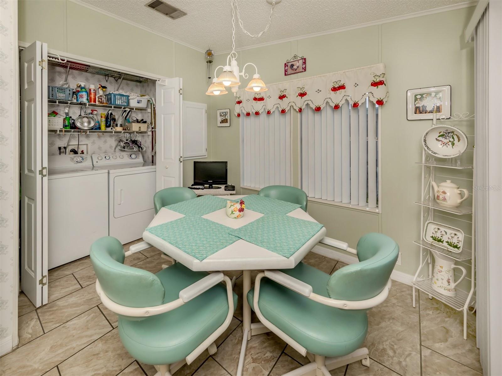RIVERWALK MHP CO-OP - Residential