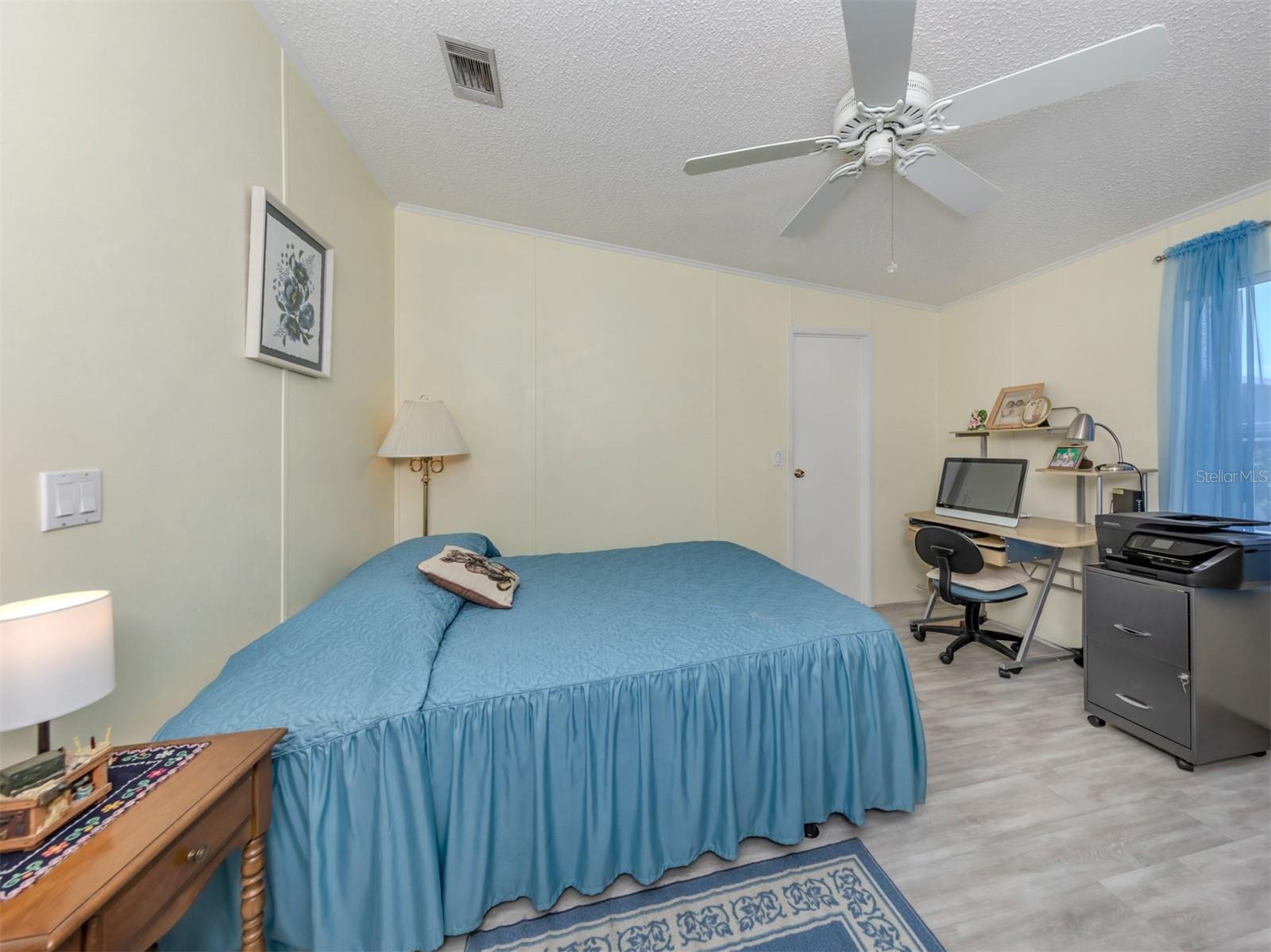 RIVERWALK MHP CO-OP - Residential