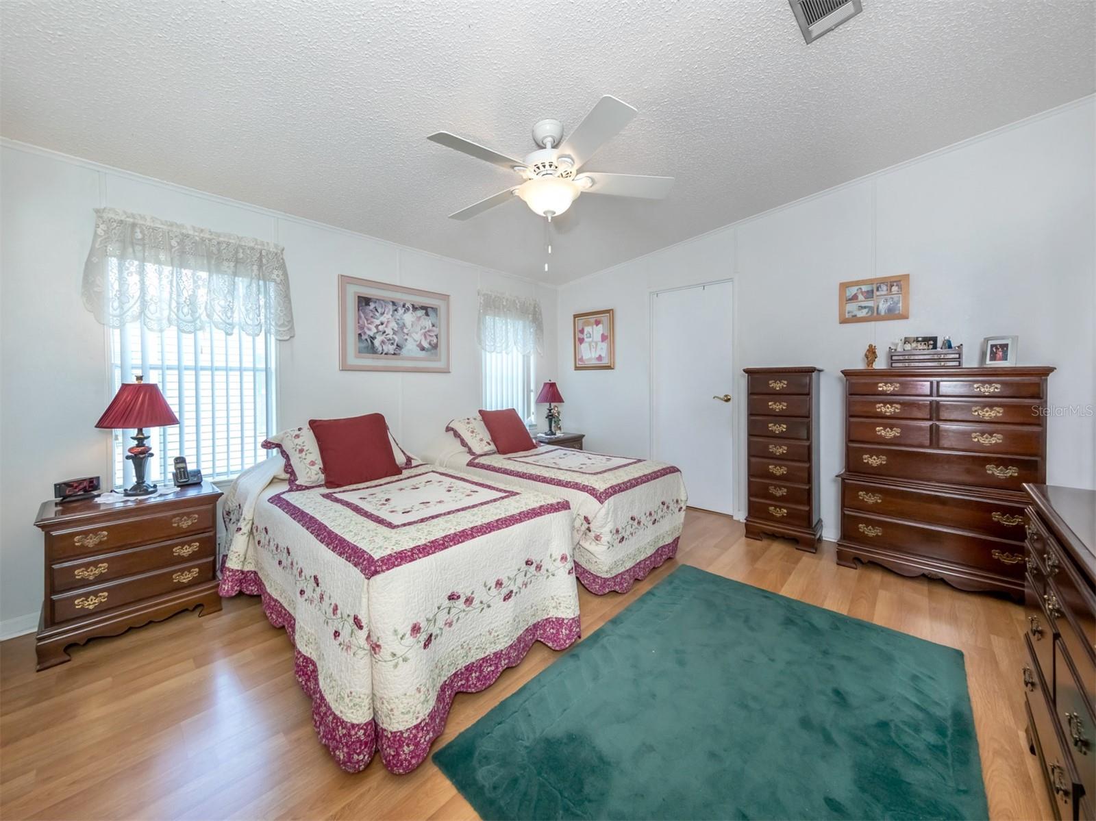 RIVERWALK MHP CO-OP - Residential