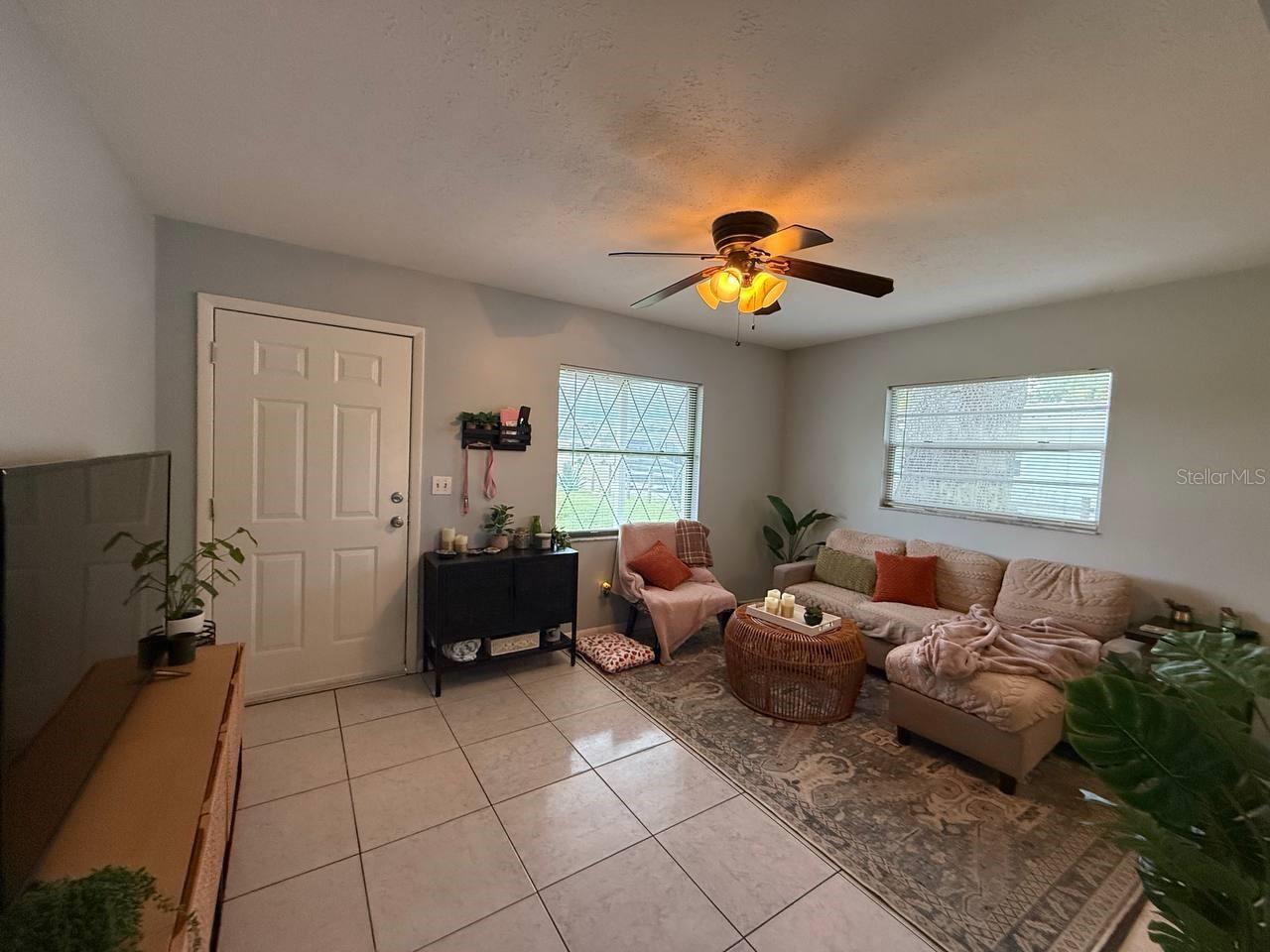 UNPLATTED - Residential Lease