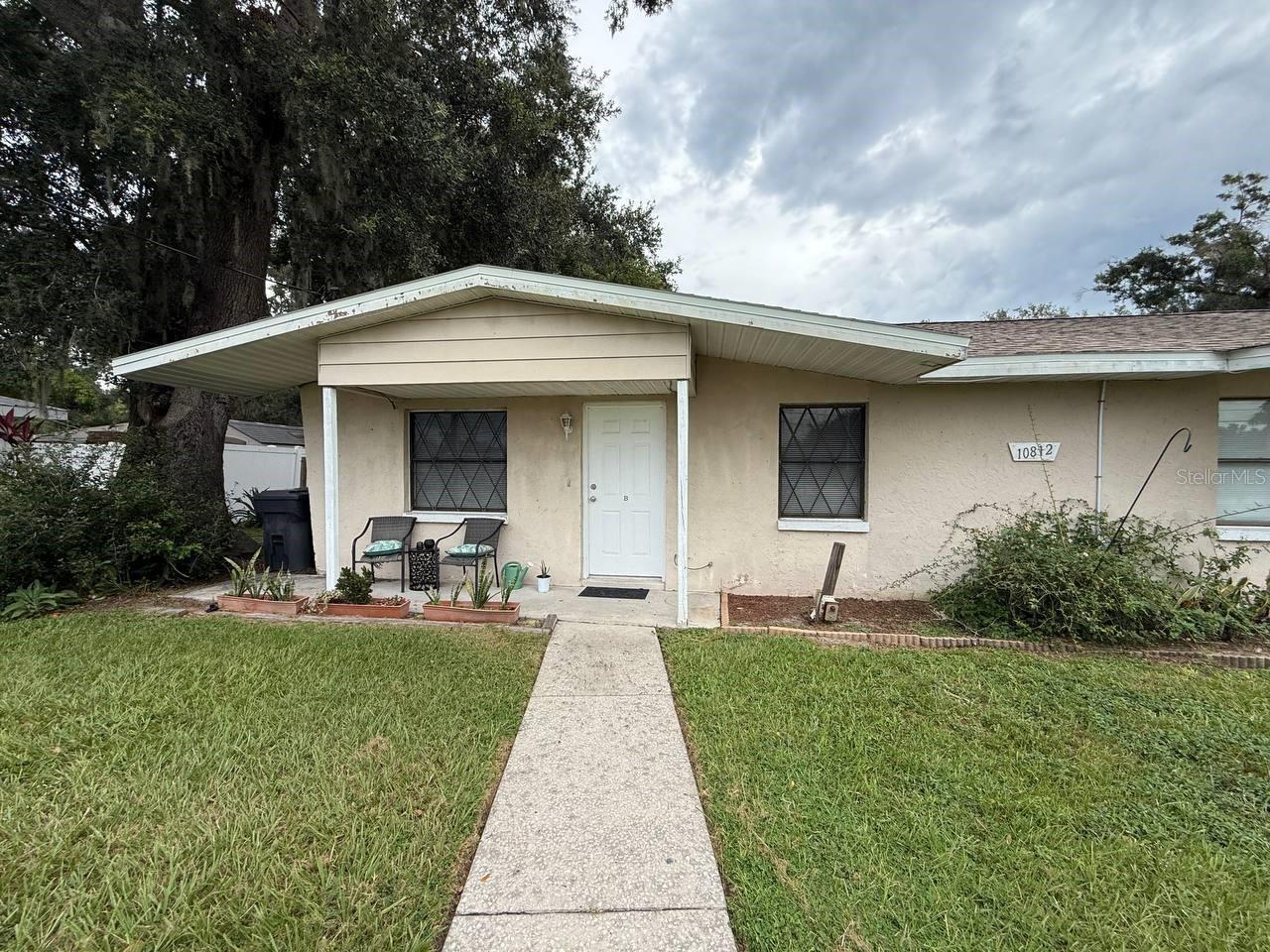 Fantastic 2/1 duplex with tile throughout! Plenty of parking and a sidewalk leading to the front door. Right across the street from Riverview Elementary school. Step into this spacious living dining area with a new kitchen. Shed in rear available for additional storage. Washer and dryer hook ups are available on the exterior of the property in rear. In addition to the advertised base rent, all residents are enrolled in the Resident Benefits Package (RBP) for $50.00/month which includes credit building to help boost your credit score with timely rent payments, utility concierge service making utility connection a breeze during your move-in, and much more! More details upon application. Pets welcome! Max 1 up to 25 lbs. Lawn, water, trash and sewer are all included in rent. Occupied and Available 11/15/2025!