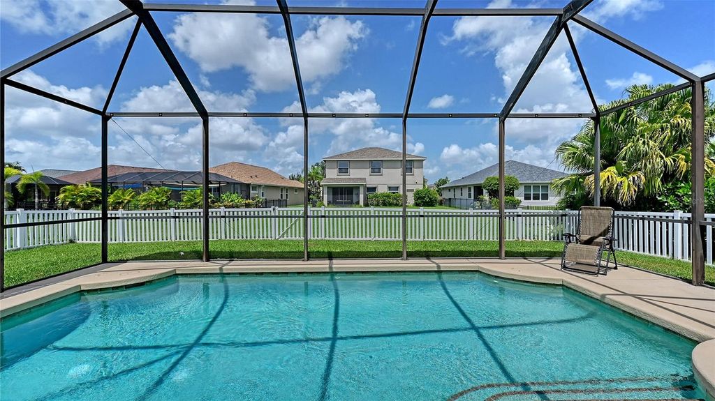 Photo of 2343 126th Drive E, Parrish, FL 34219 (MLS # A4659628)