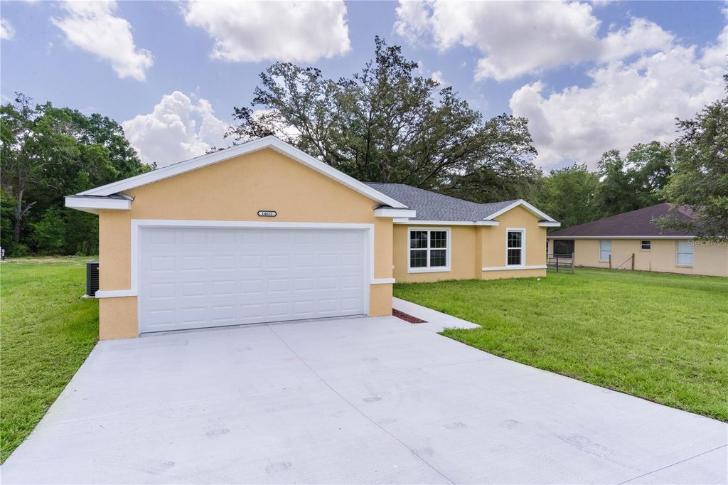 Photo of 14631 SE 95th Court, Summerfield, FL 34491 (MLS # G5098172)
