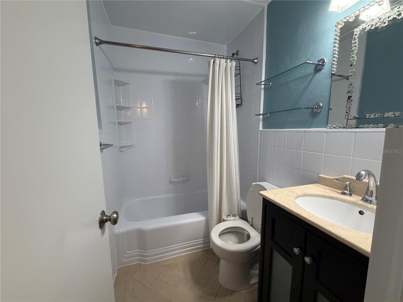 701 SW 28TH STREET