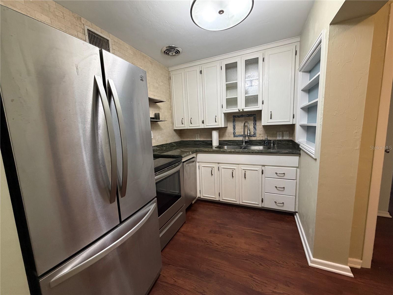 701 SW 28TH STREET