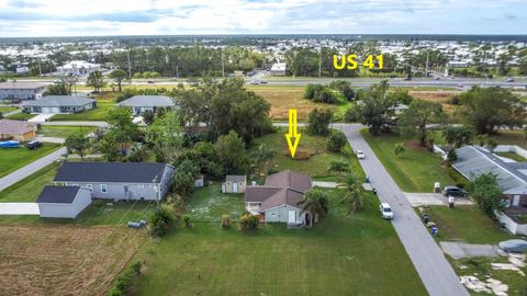 A home in NORTH PORT