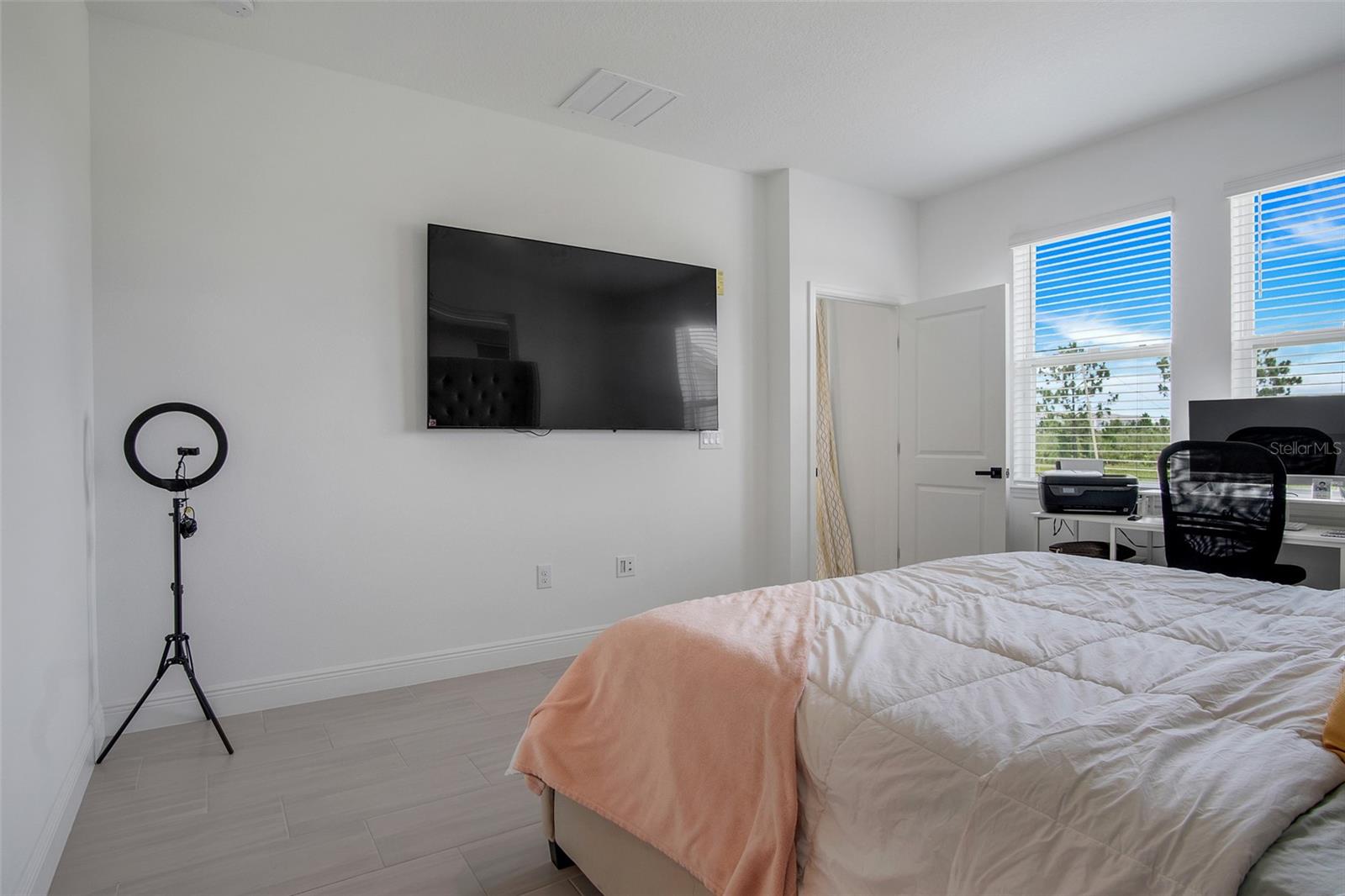 POITRAS EAST N-7 - Residential