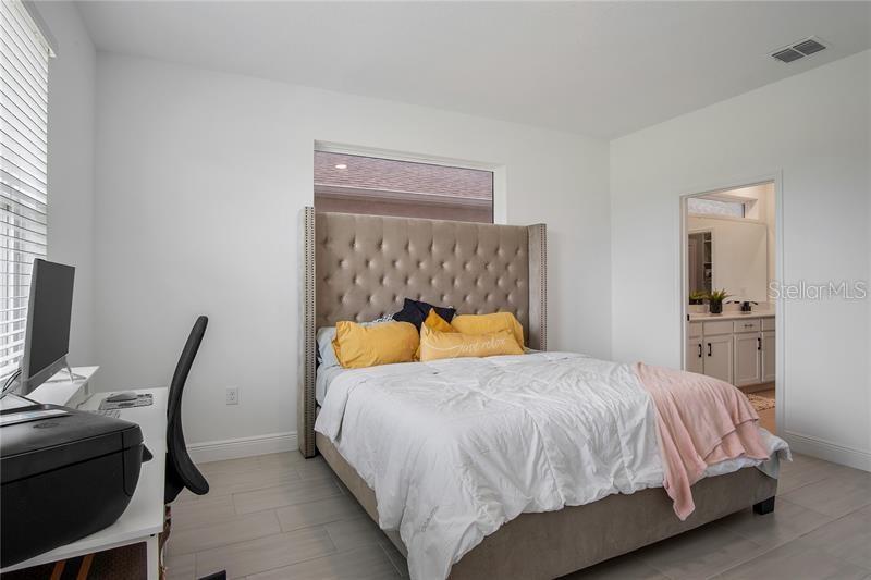 POITRAS EAST N-7 - Residential