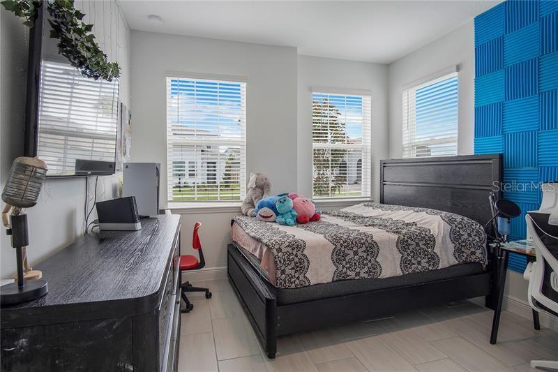 POITRAS EAST N-7 - Residential