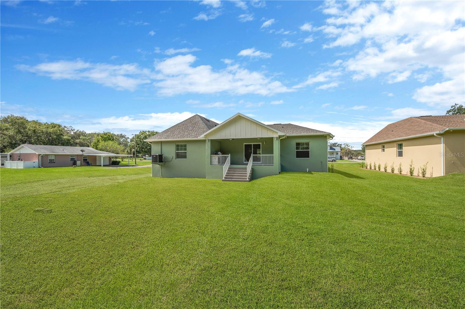 HICKORY HILL ACRES - Residential
