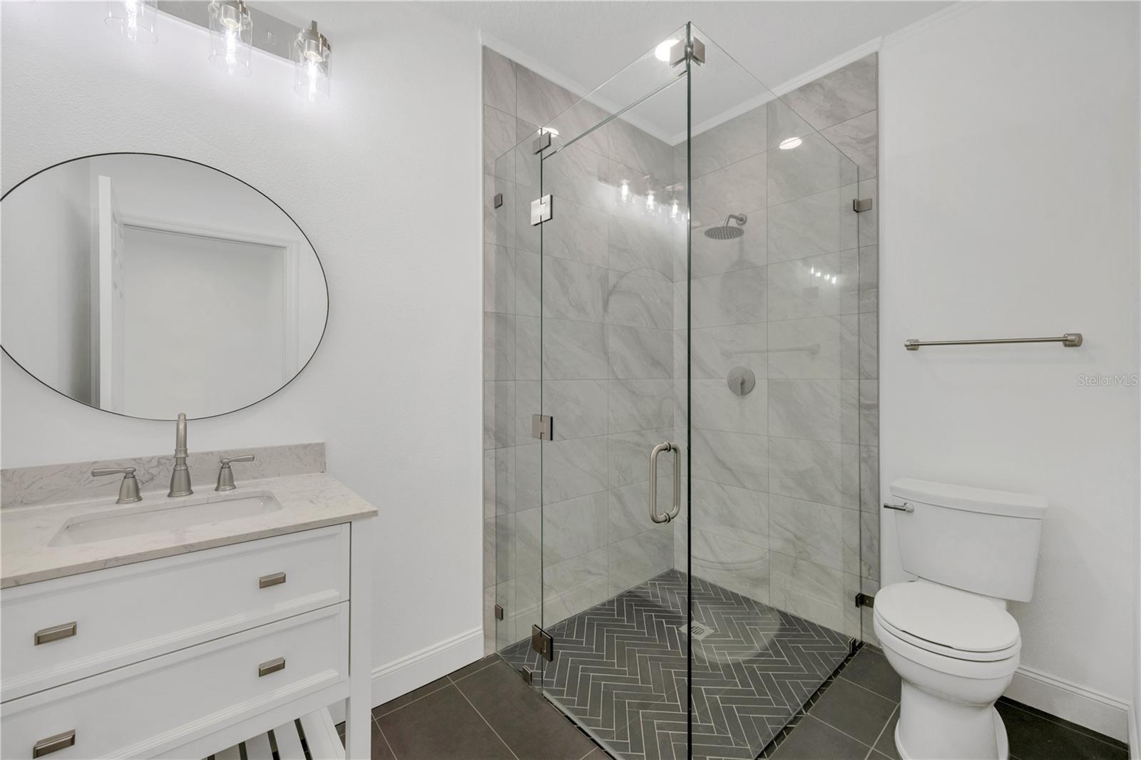 HICKORY HILL ACRES - Residential