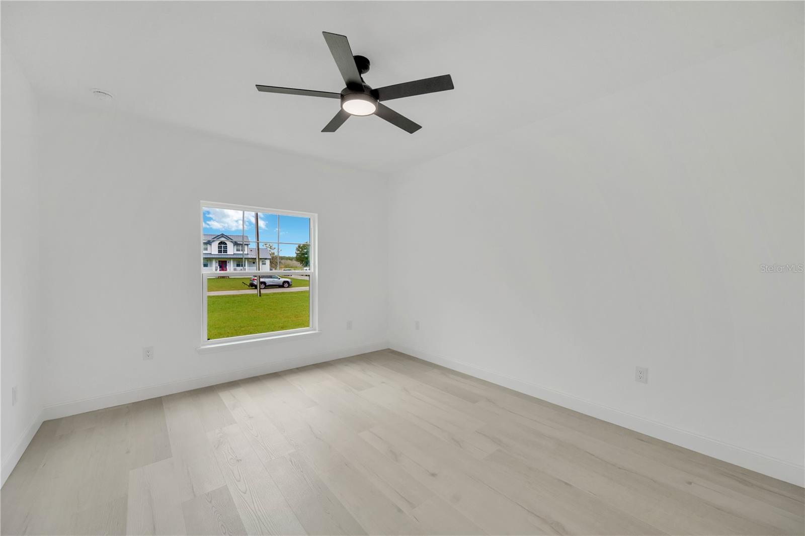 HICKORY HILL ACRES - Residential