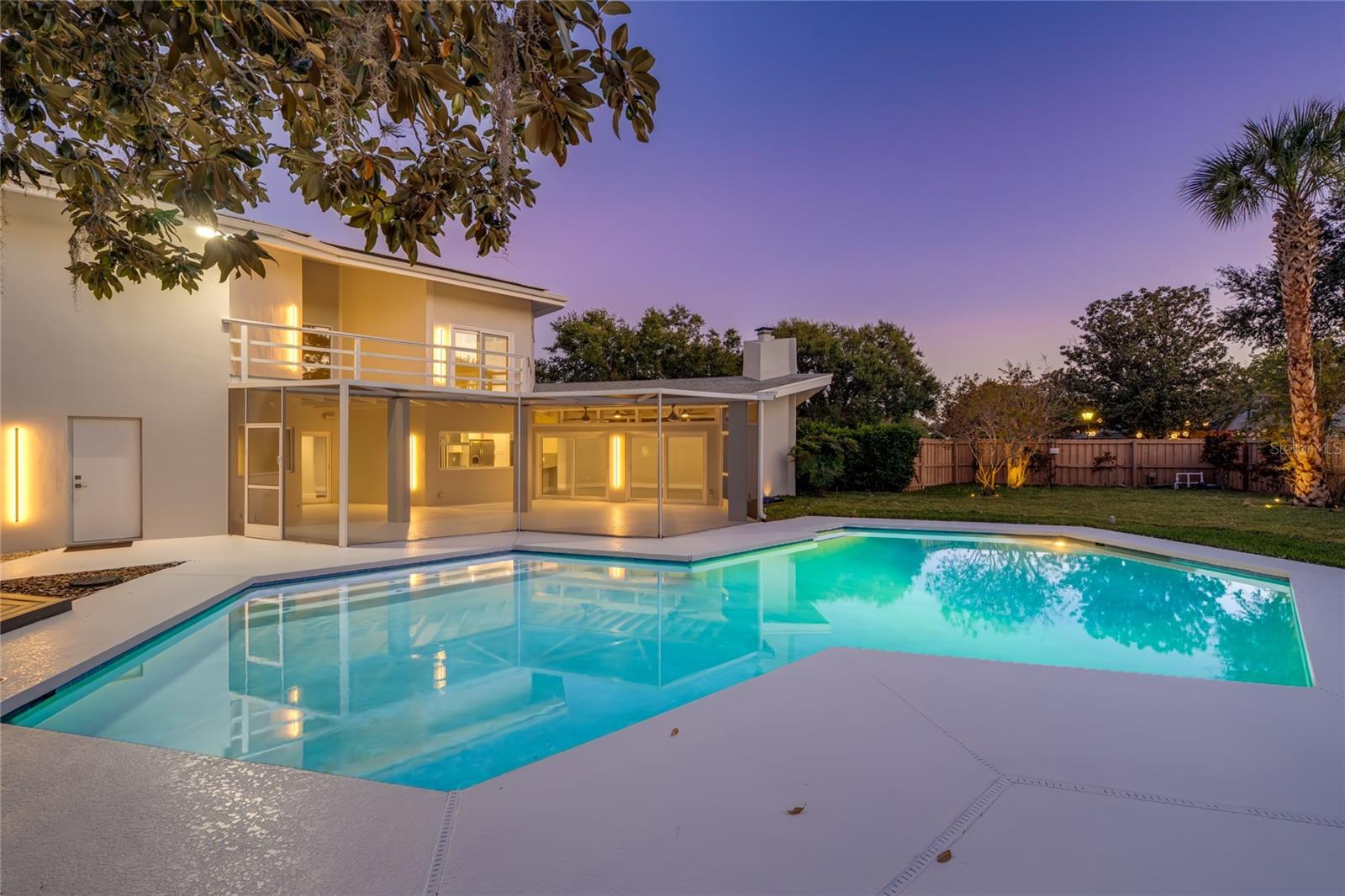 BAY HILL SEC 04 - Residential