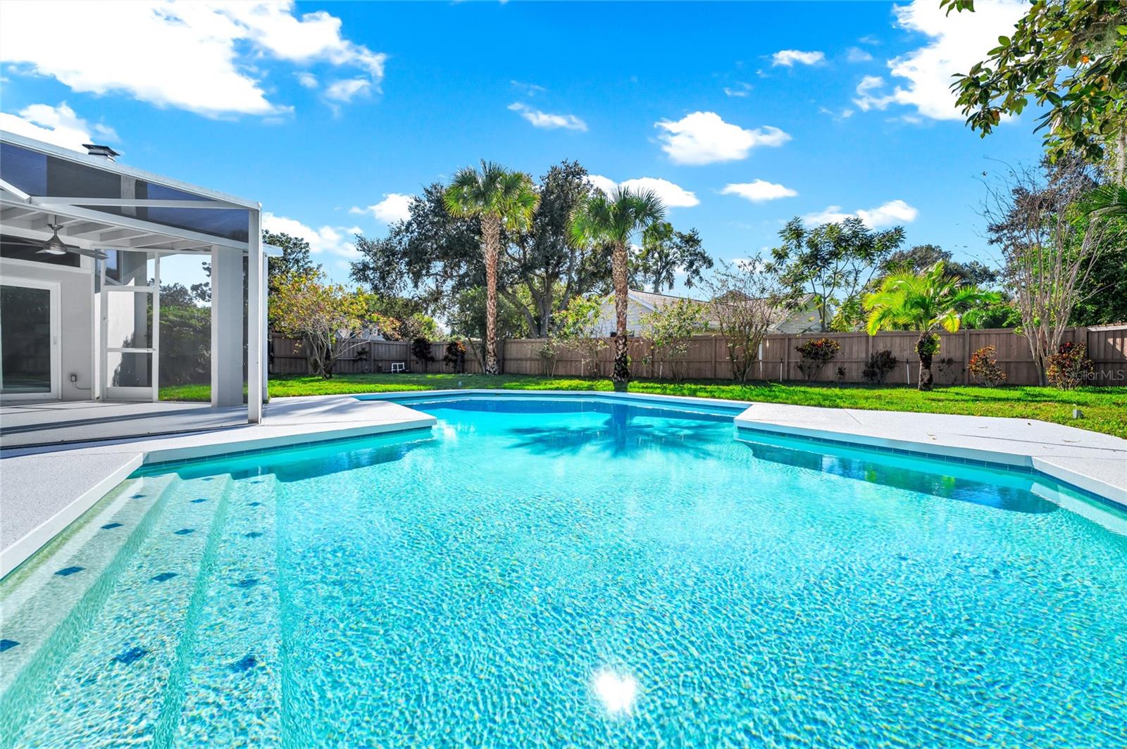 BAY HILL SEC 04 - Residential