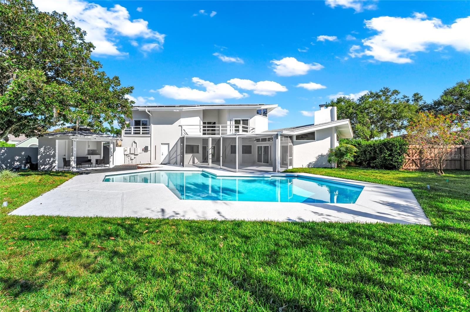 BAY HILL SEC 04 - Residential