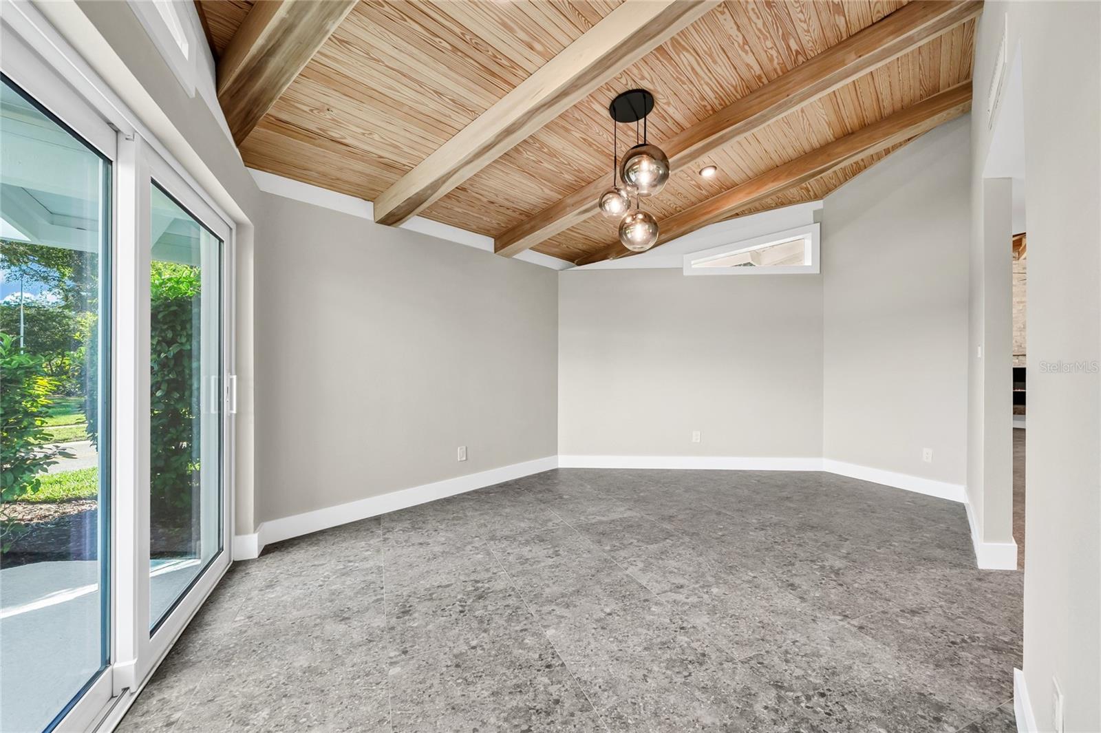 BAY HILL SEC 04 - Residential