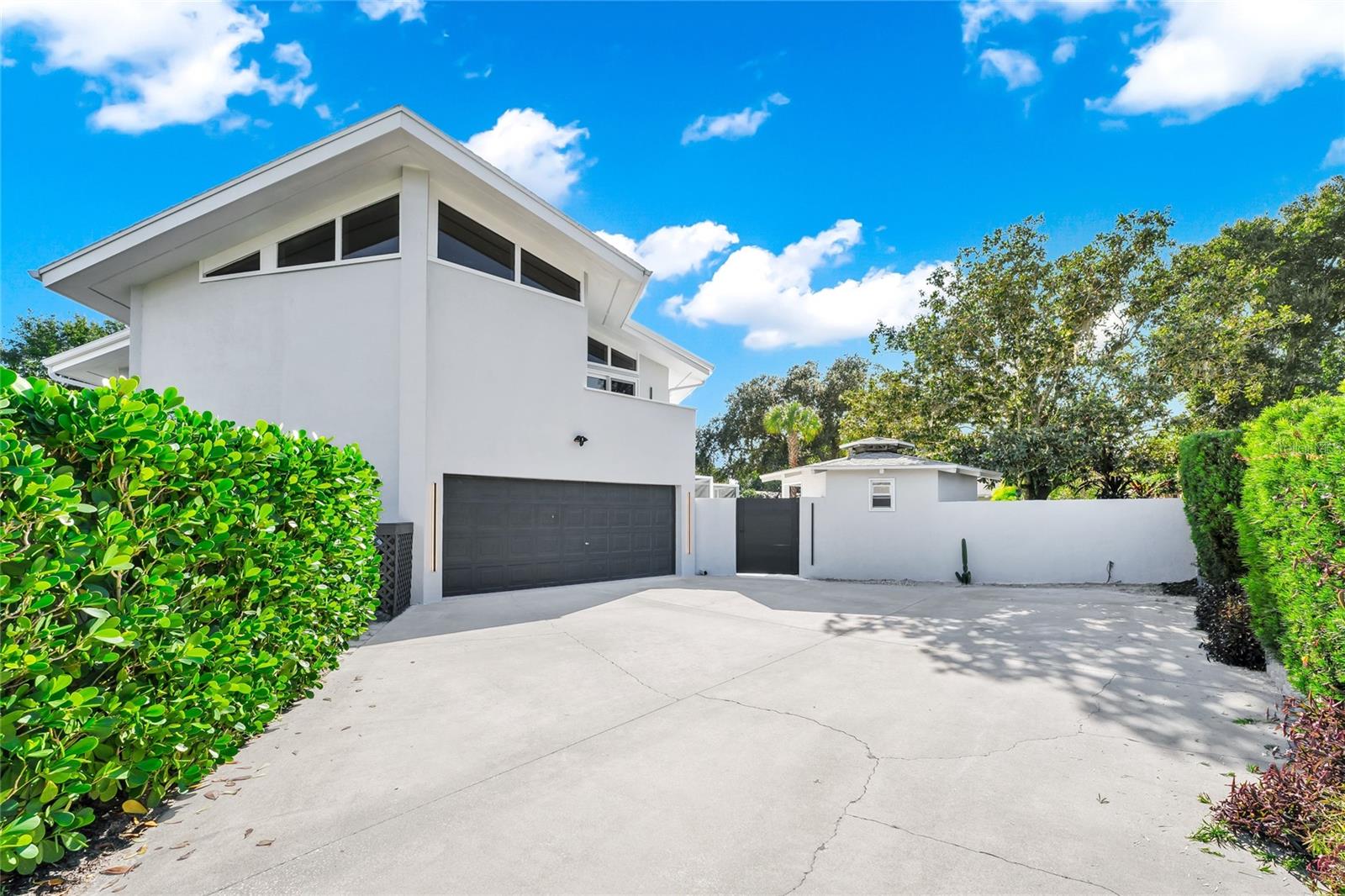 BAY HILL SEC 04 - Residential