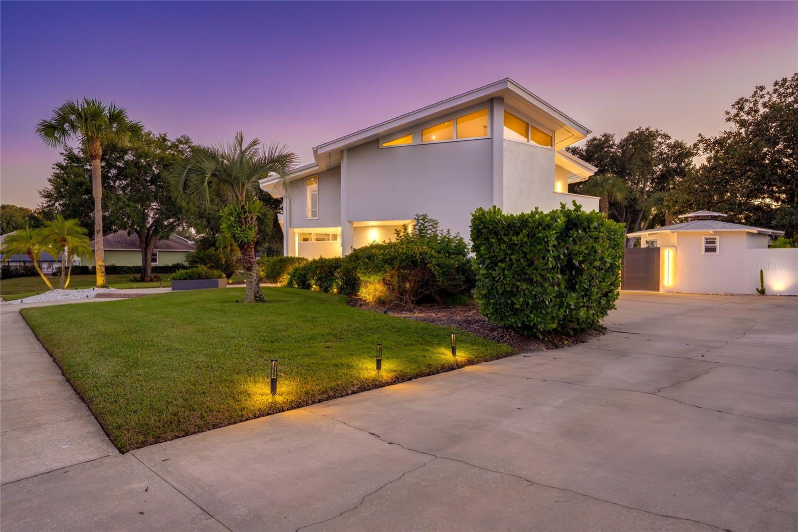 BAY HILL SEC 04 - Residential