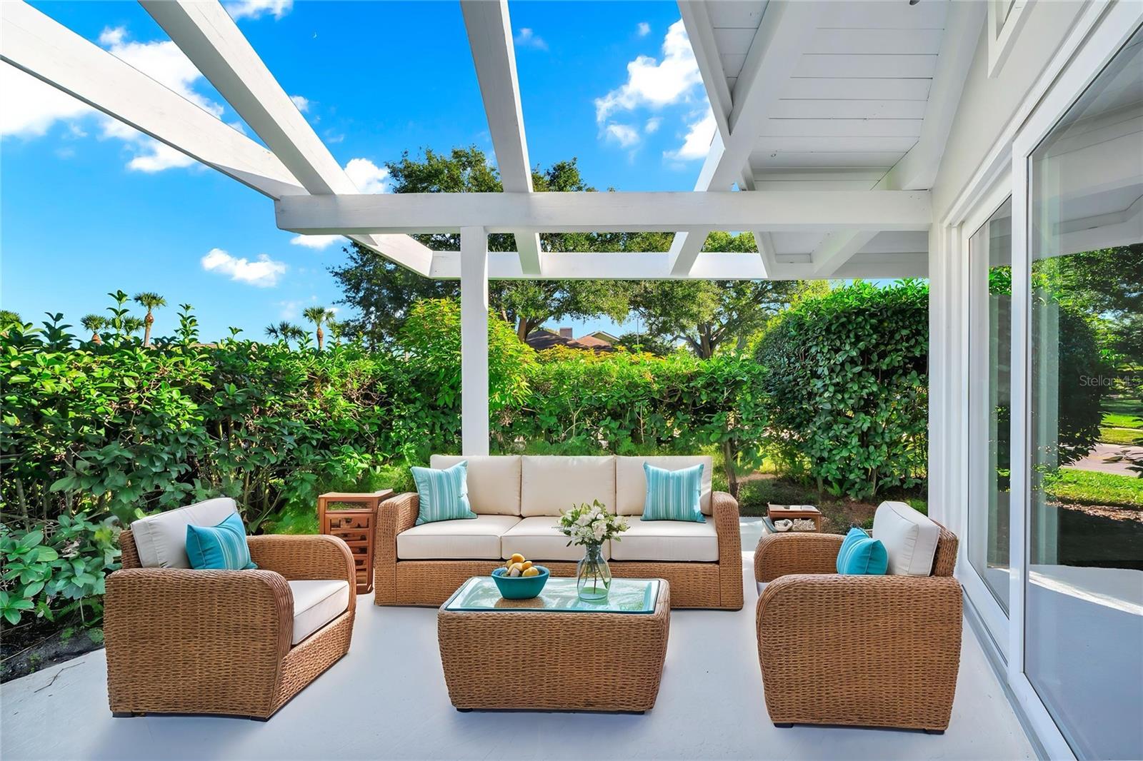 BAY HILL SEC 04 - Residential