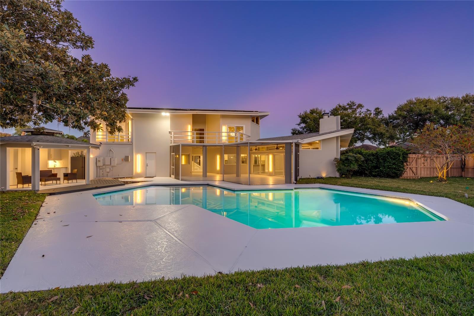 BAY HILL SEC 04 - Residential