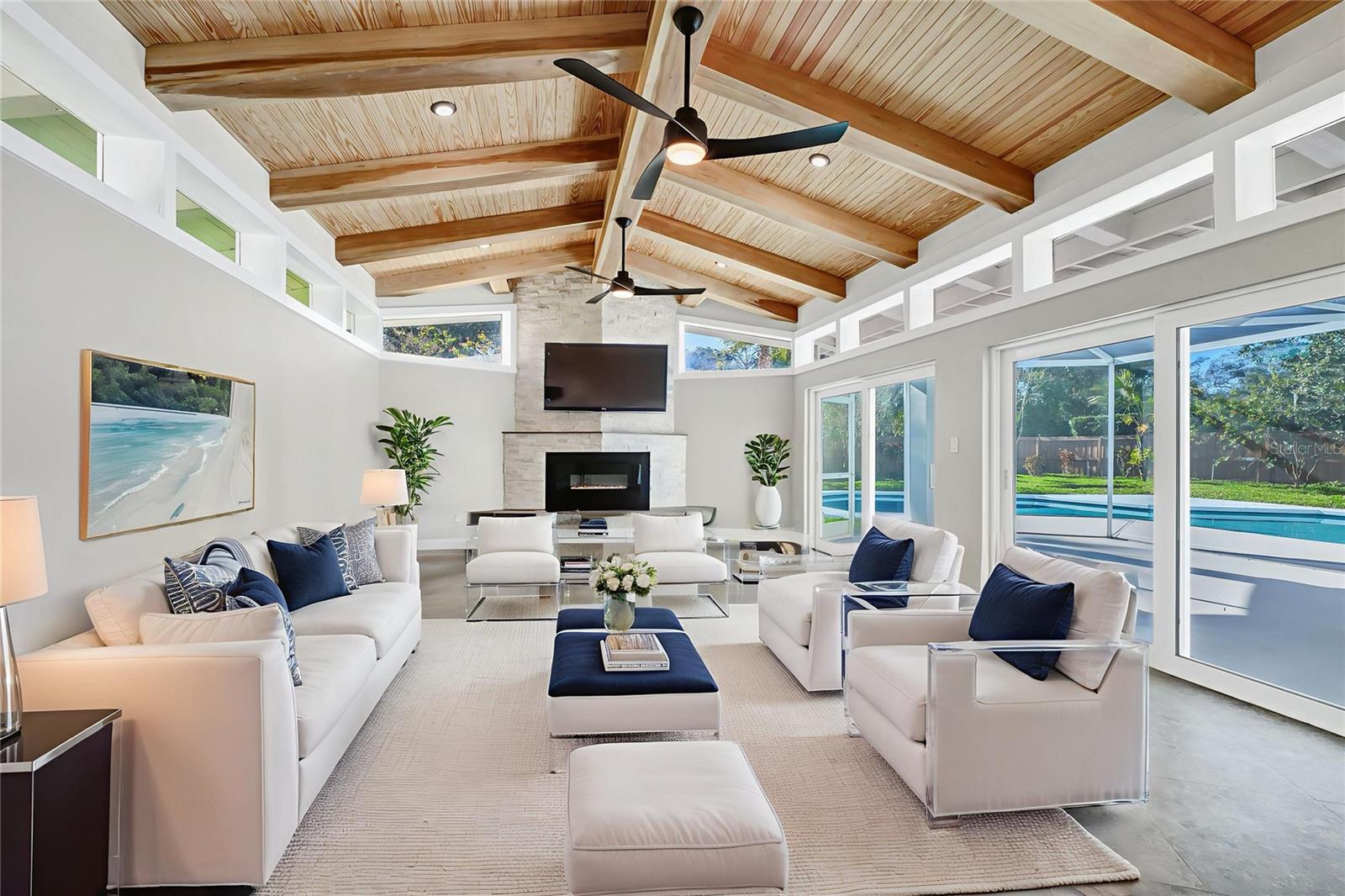 BAY HILL SEC 04 - Residential