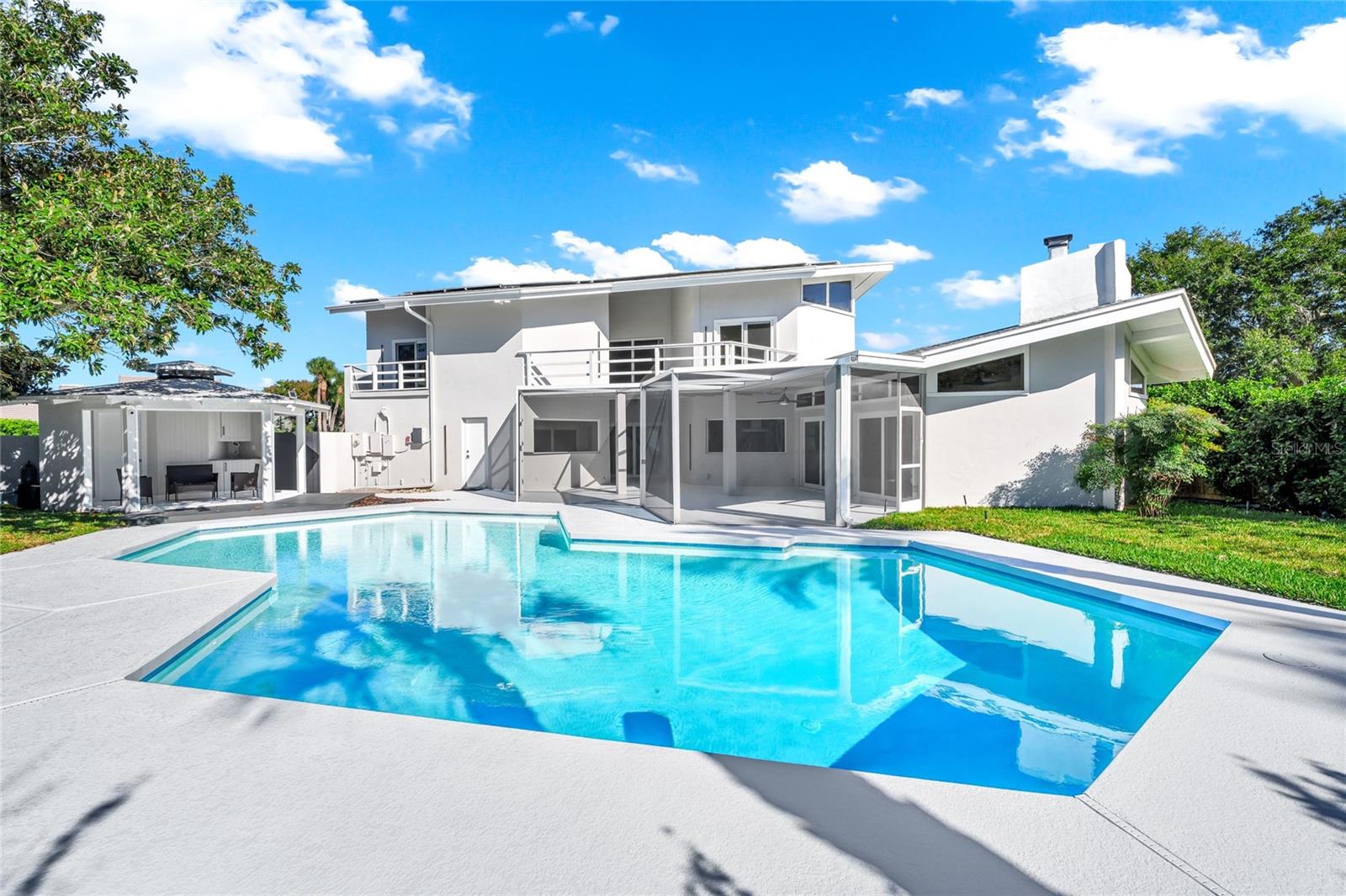 BAY HILL SEC 04 - Residential