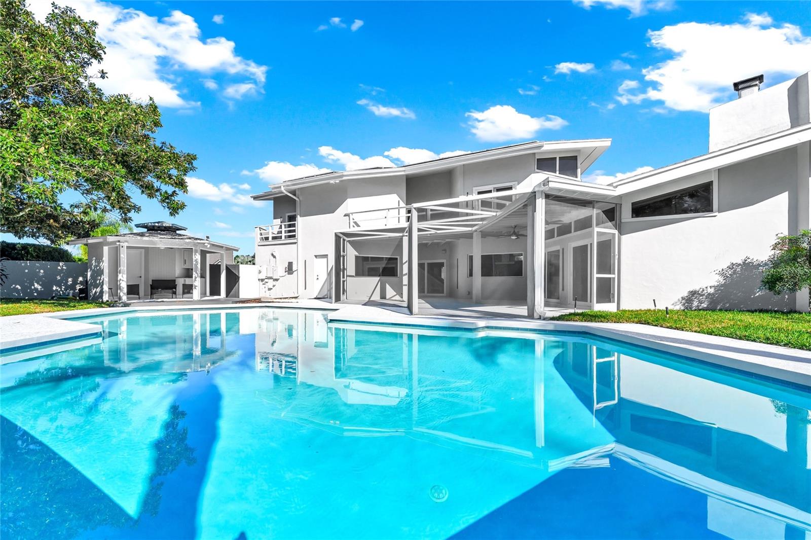 BAY HILL SEC 04 - Residential