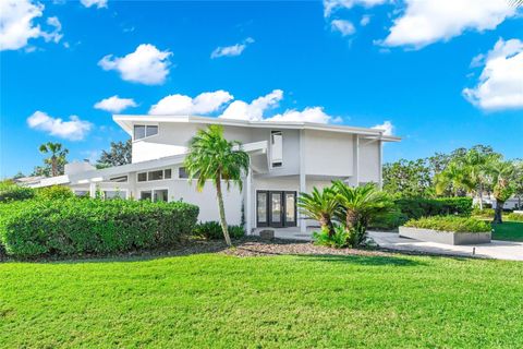 Photo of 8922 Bay Cove Court, Orlando, FL 32819 (MLS # O6367349)