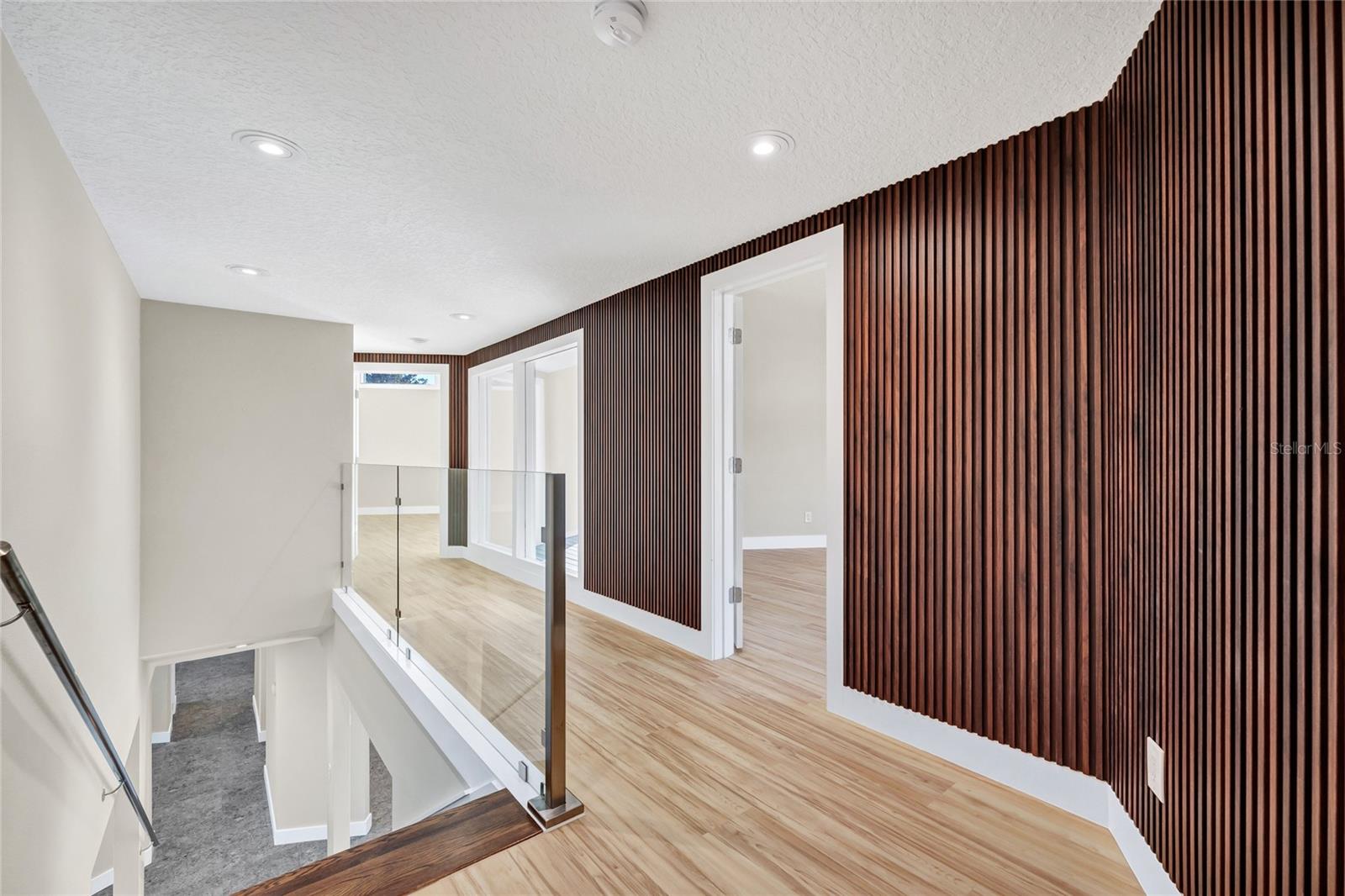 BAY HILL SEC 04 - Residential