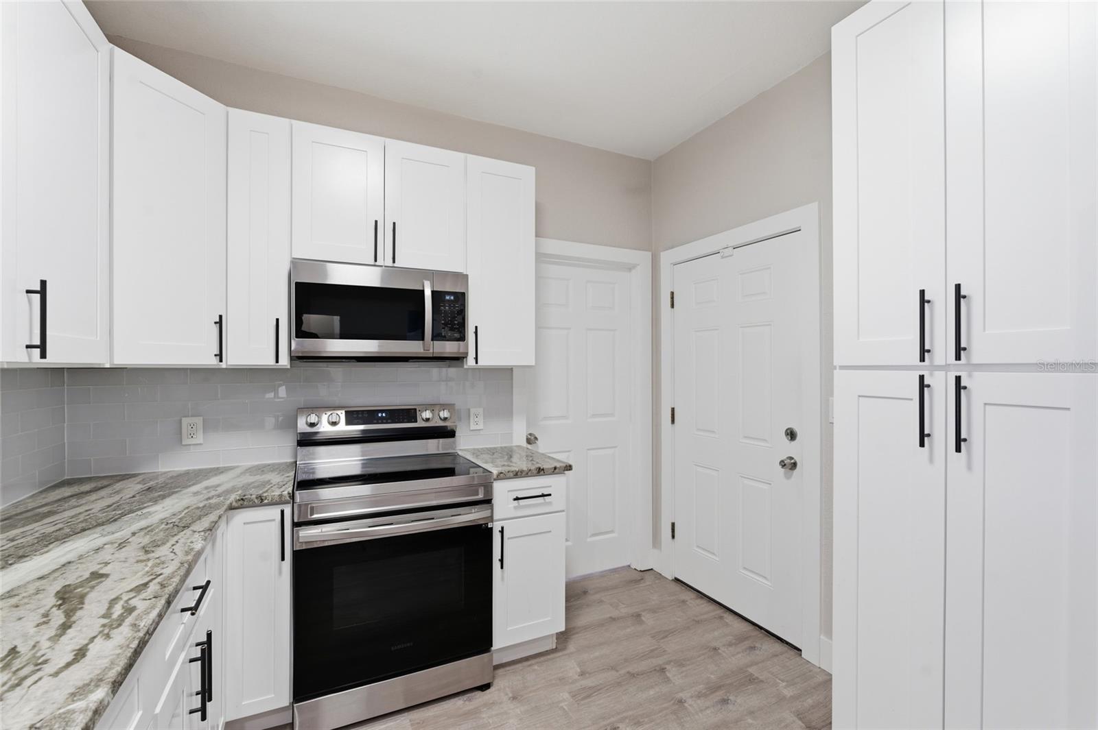 2233 TRELAIN DRIVE S