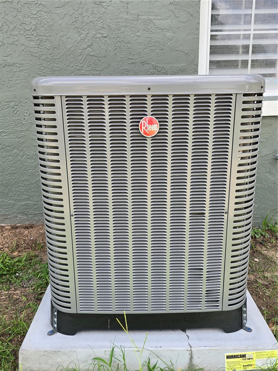 SILVER MDWS CENTRAL - Residential