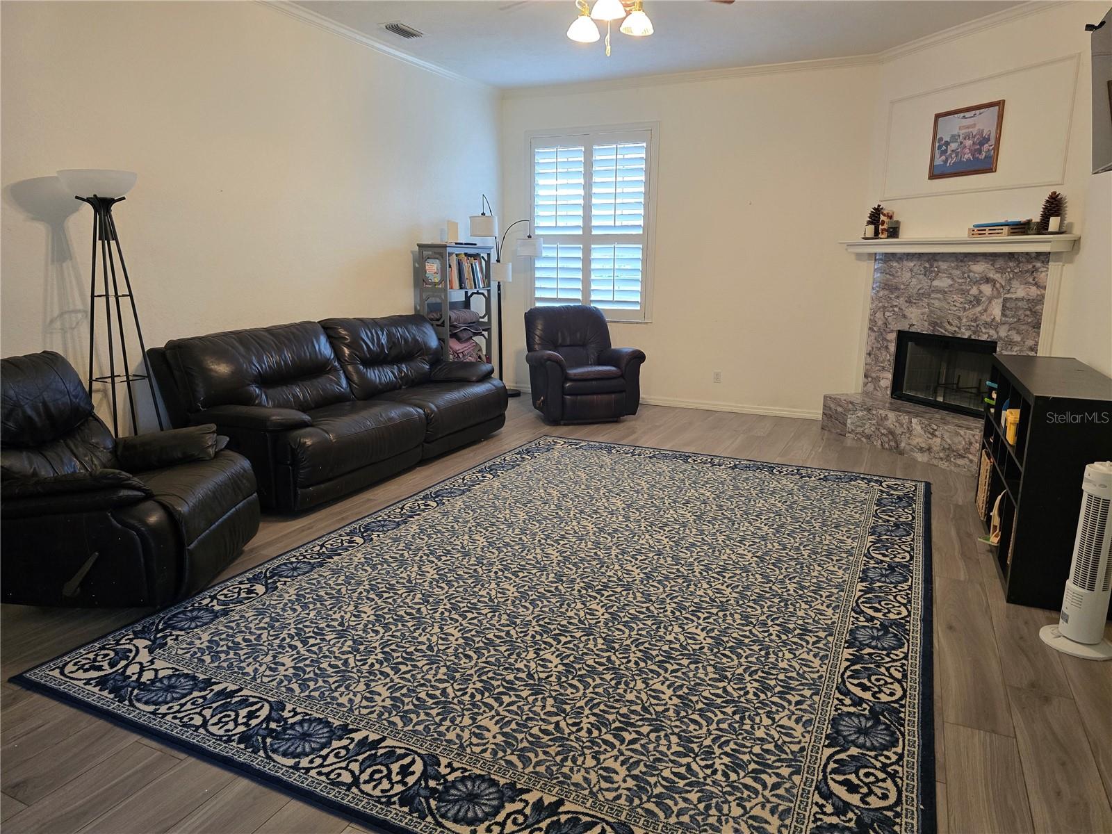 SILVER MDWS CENTRAL - Residential