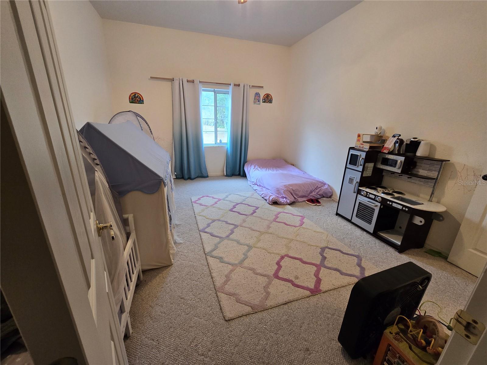 SILVER MDWS CENTRAL - Residential