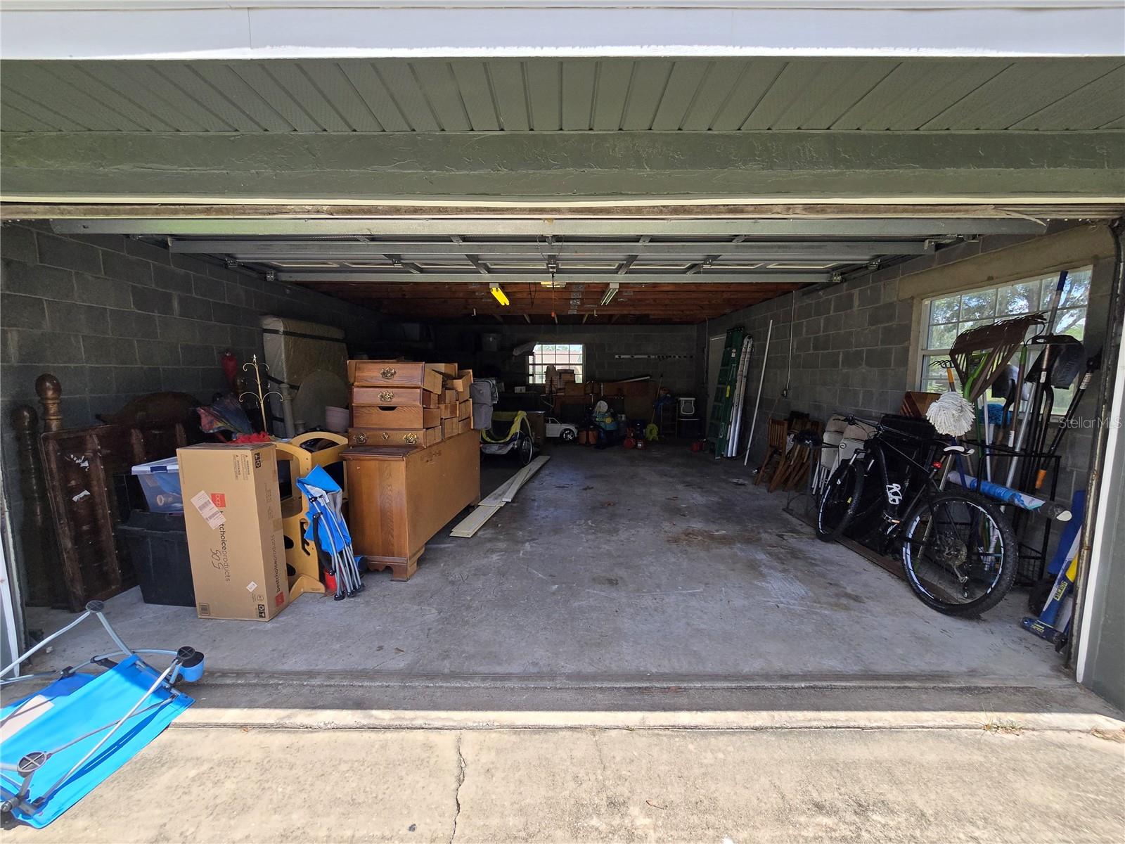 SILVER MDWS CENTRAL - Residential