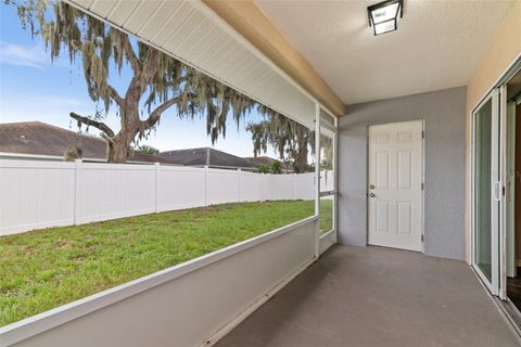 A home in WIMAUMA