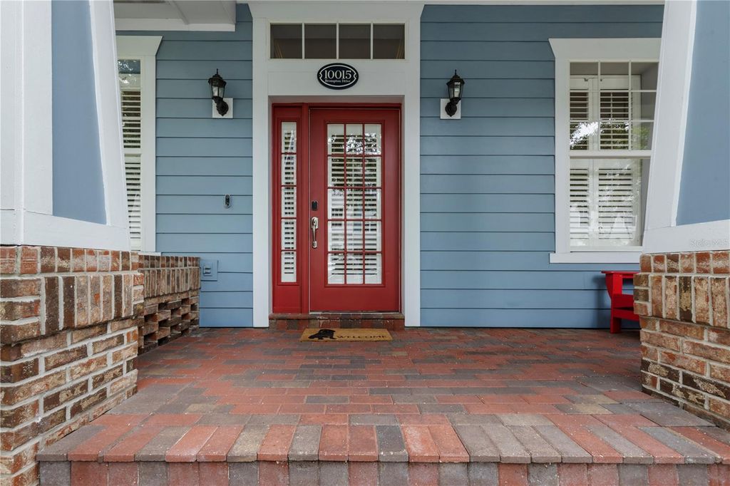 Photo of 10015 Brompton Drive, Tampa, FL 33626 (MLS # TB8398037)