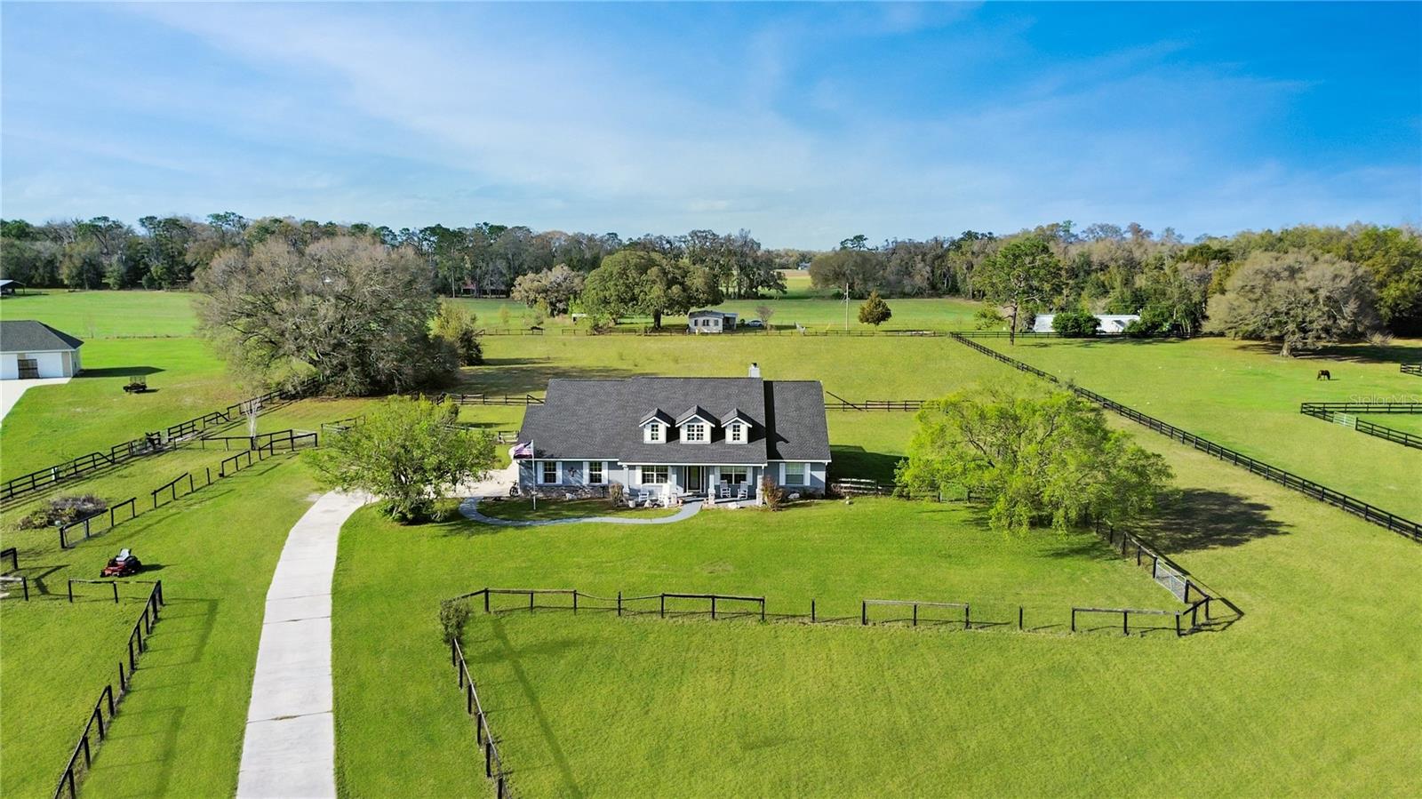 CROSS TIE RANCHES - Residential