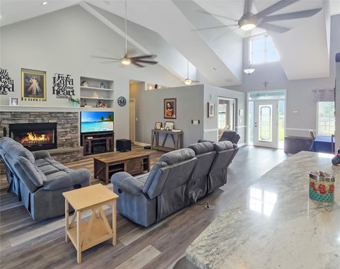 Tiny photo for 5725 NE 31st Terrace, Ocala, FL 34479 (MLS # OM713350)