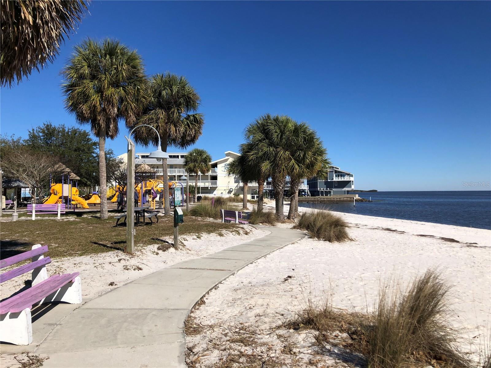 FLORIDA HIGHLANDS - Residential