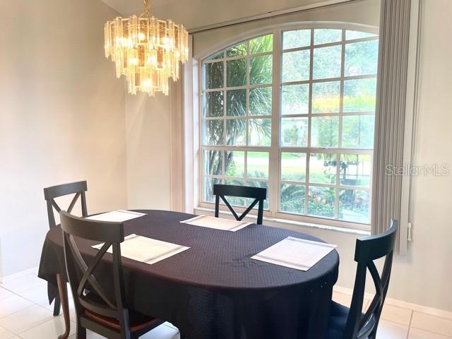 BAY OAKS ESTATES - Residential Lease