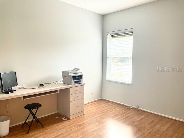 BAY OAKS ESTATES - Residential Lease