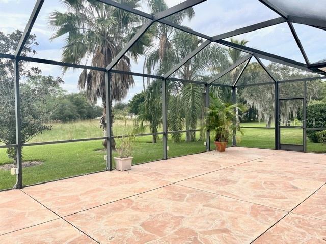 BAY OAKS ESTATES - Residential Lease
