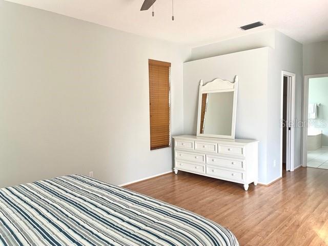 BAY OAKS ESTATES - Residential Lease