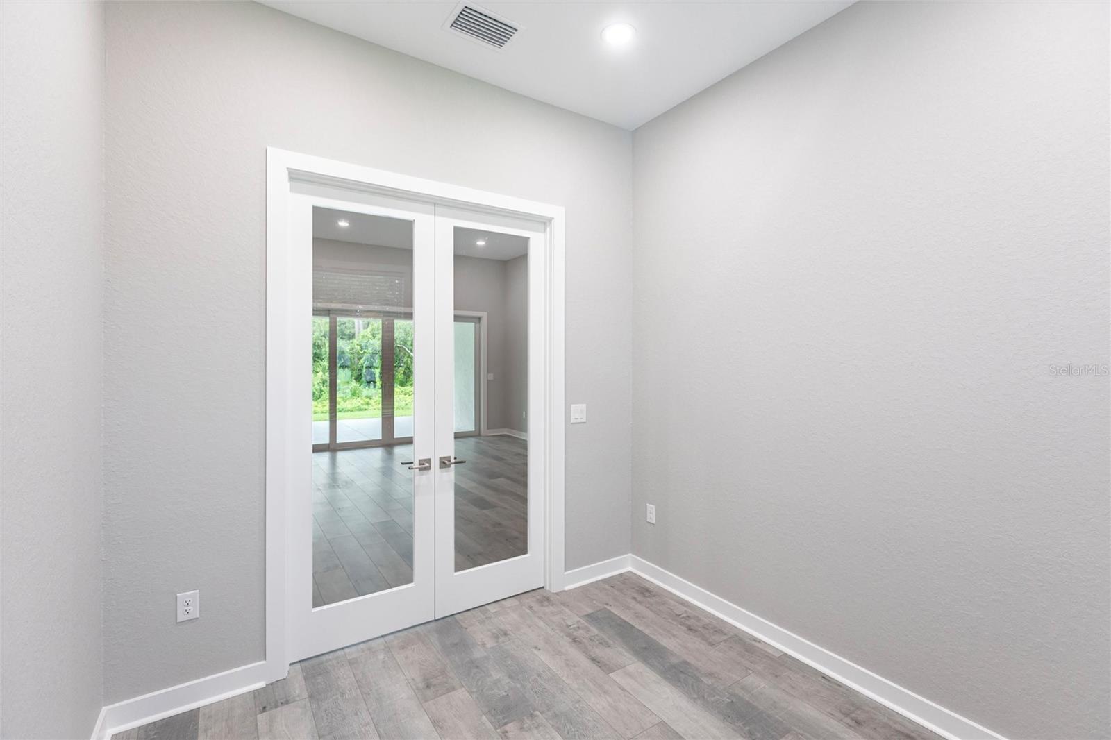 NORTH PORT CHARLOTTE ESTATES ADD 02 - Residential